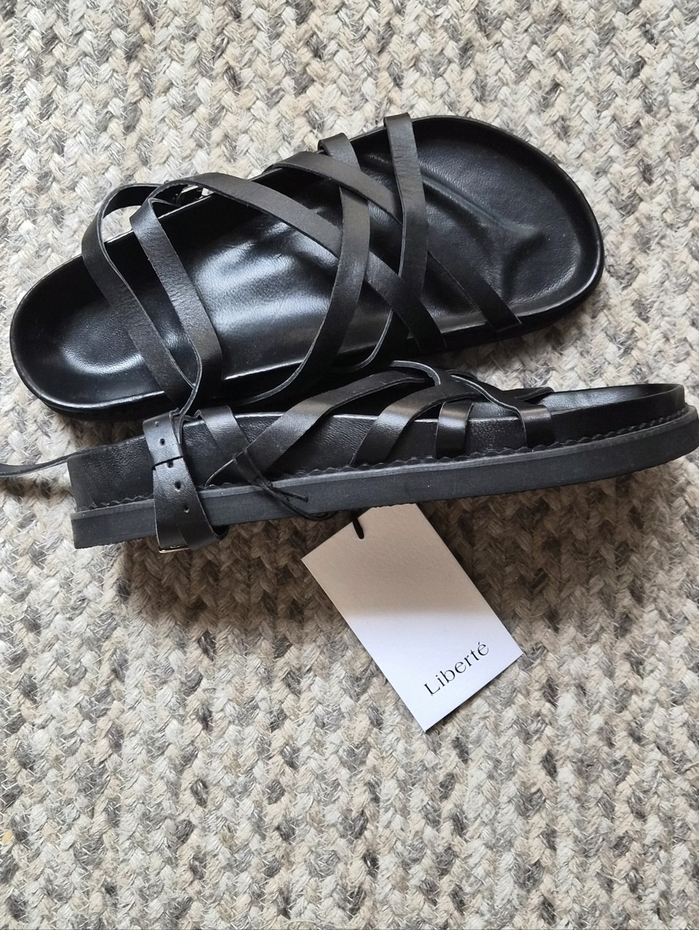 NWT Women's Black Strappy Ankle Buckle Sandals - Picture 4 of 5